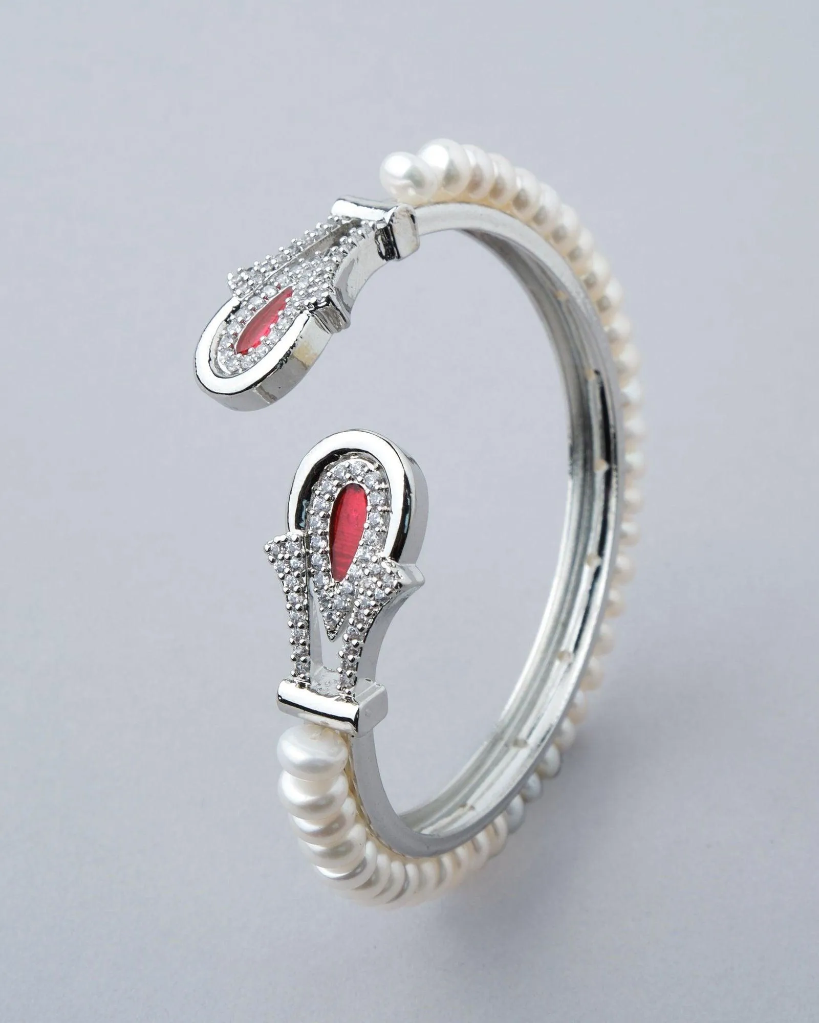 Fashionable Stone Studded Pearl Bangle