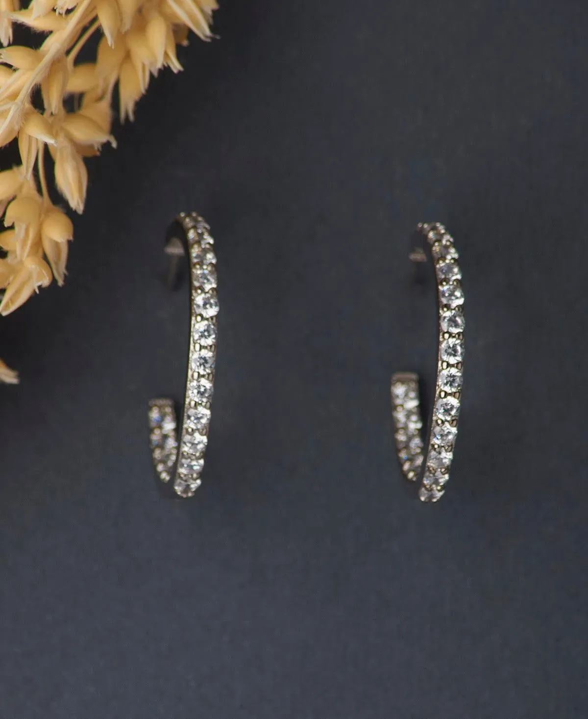 Fashionable Stone Studded Silver Earring