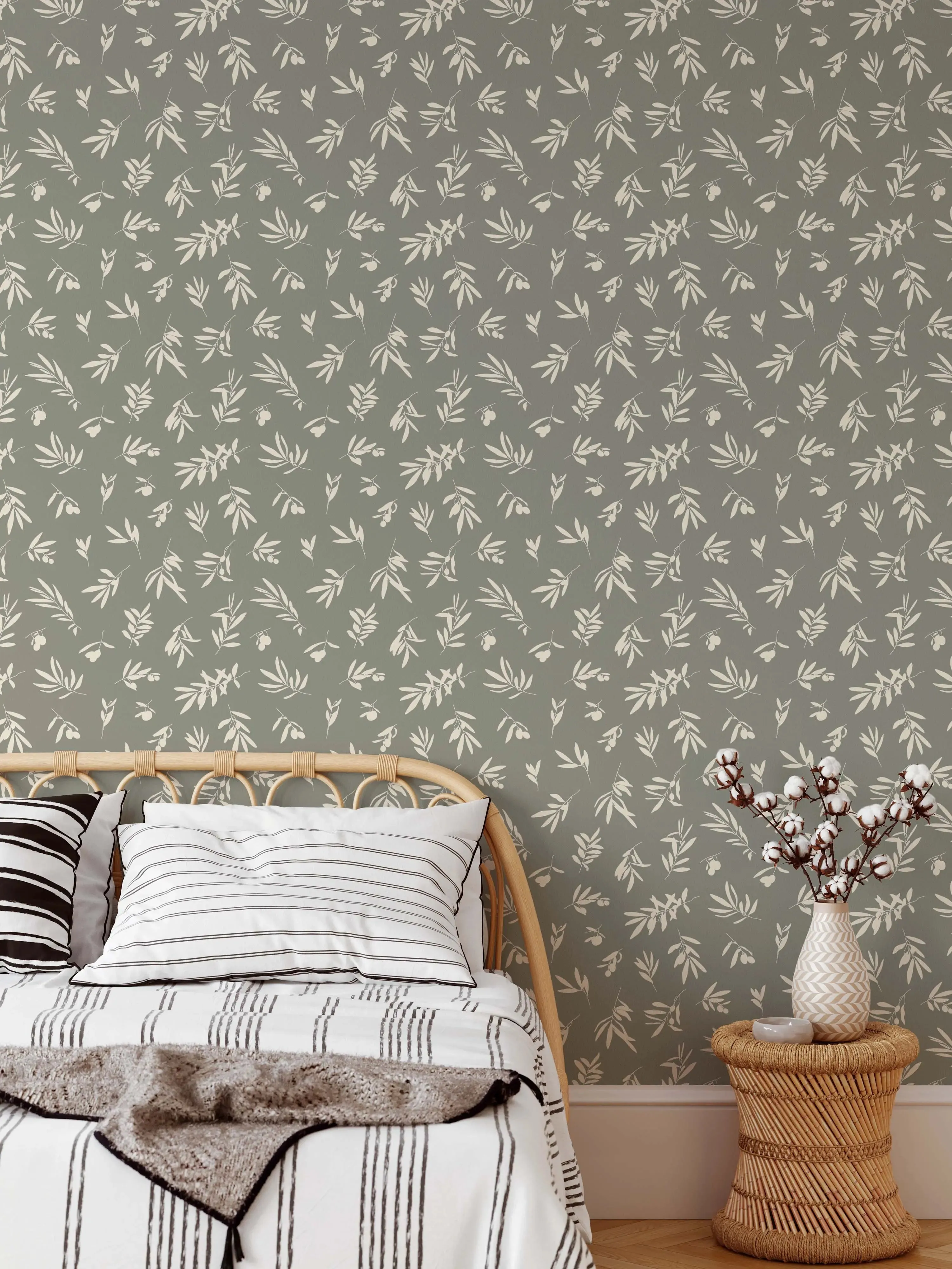 'Harriet' - Vintage White and Green Leaf Removable Wallpaper