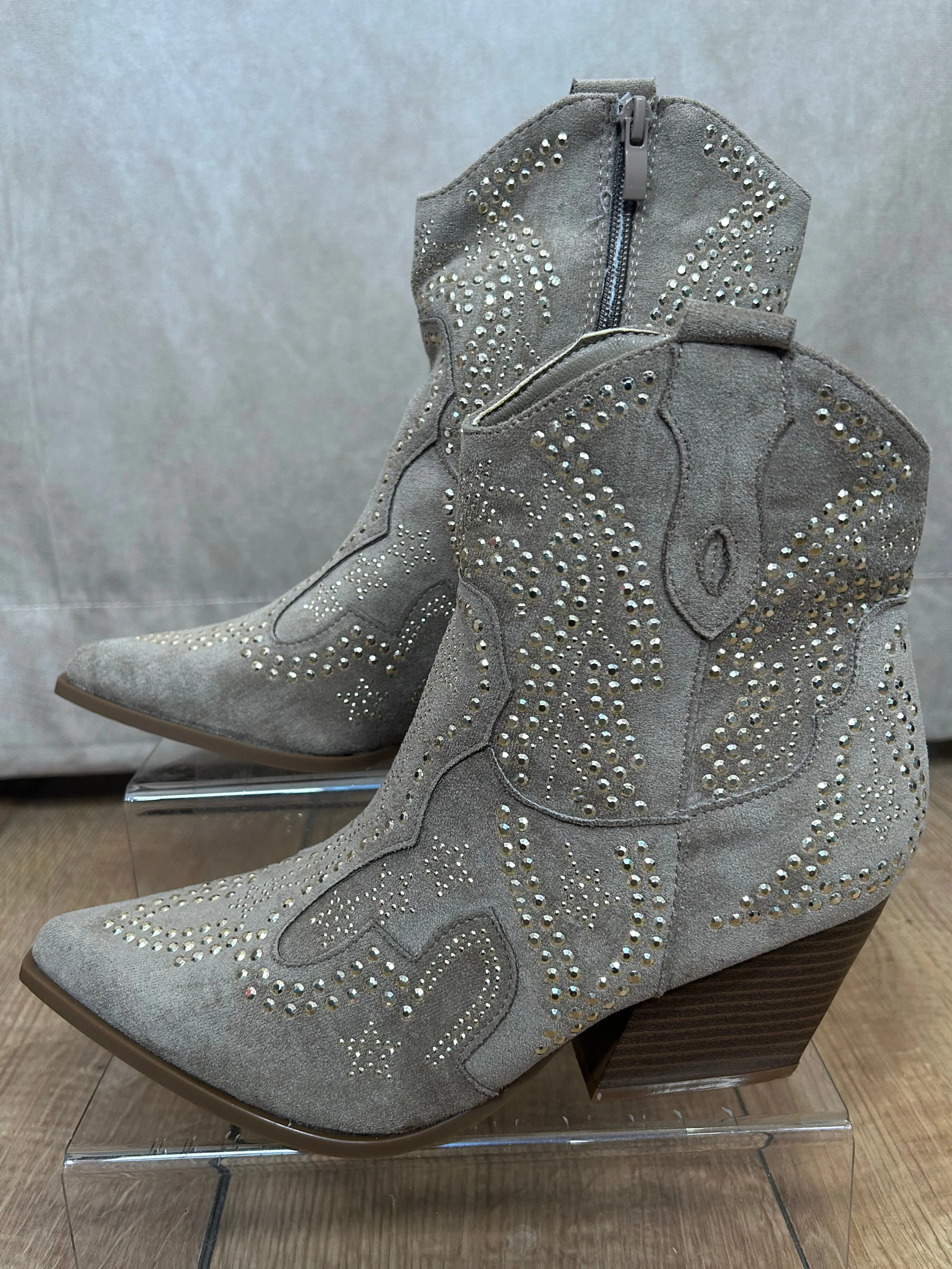 Short Studded Stone Cowboy Boots