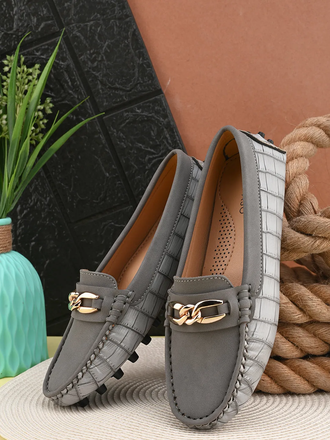 Women Loafers With Buckle Detailing