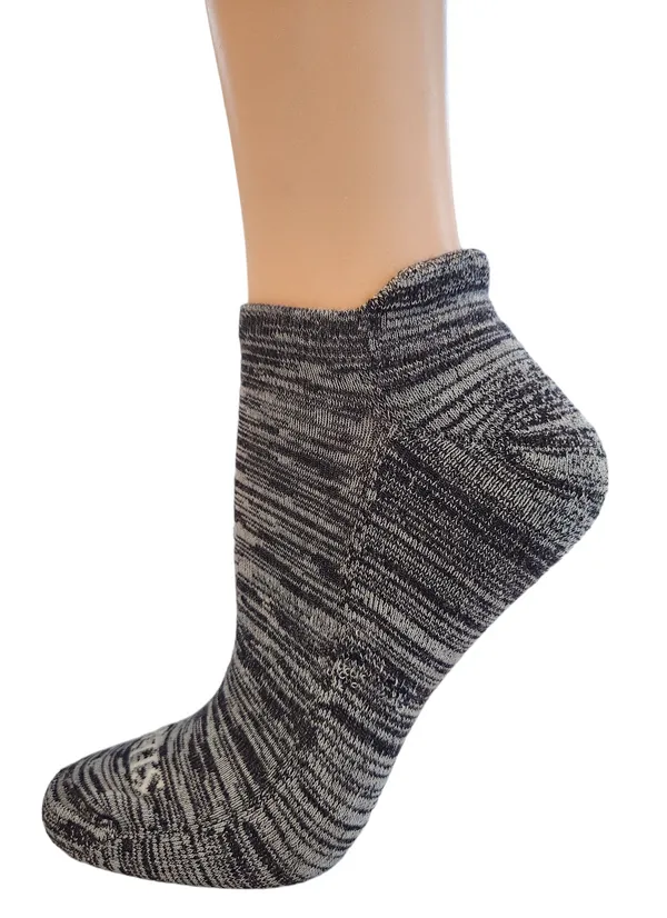 Women's Performance Cushioned Ankle-Hi Socks with Heel Guard