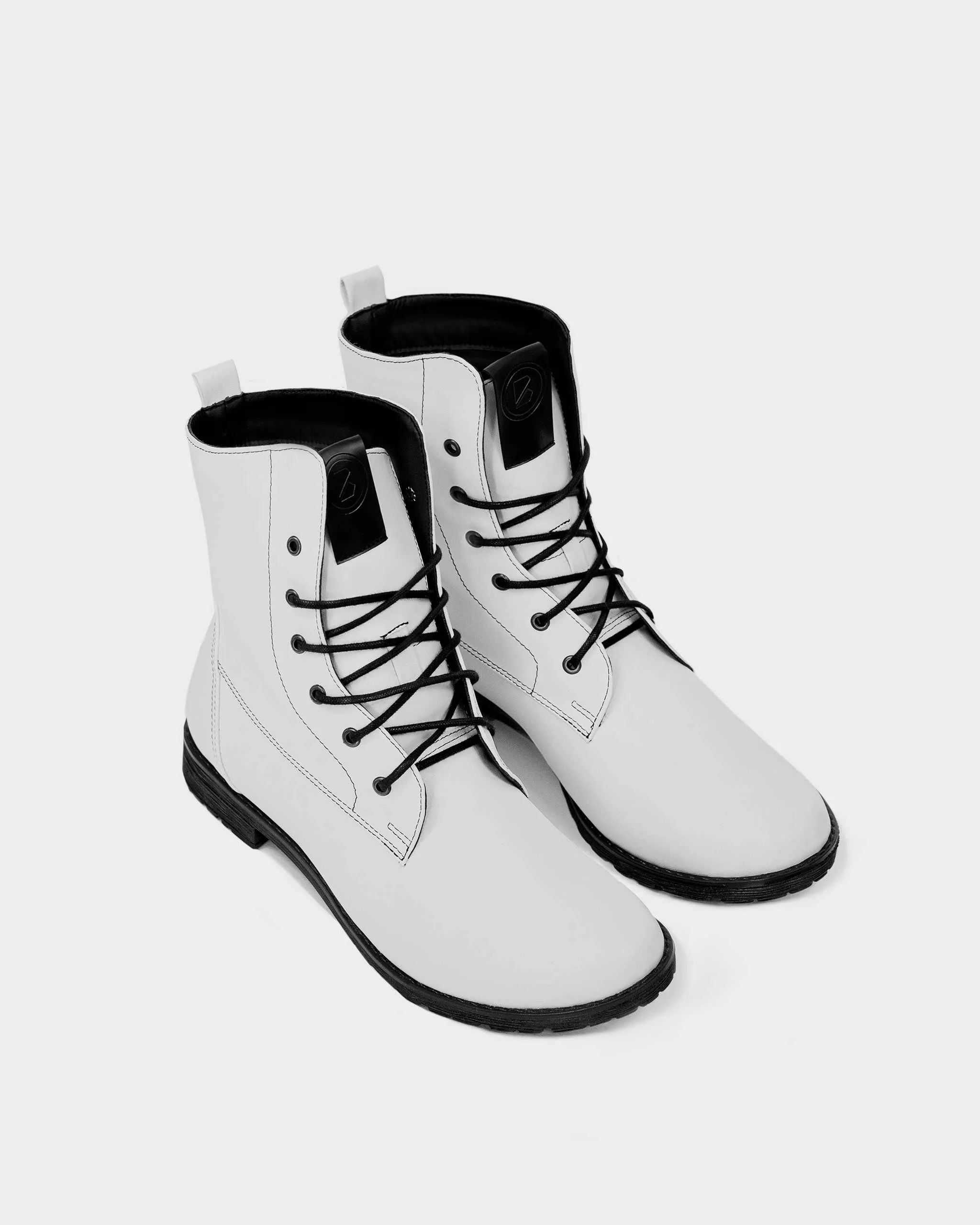 Workers No. 2 White  Boots made of Desserto® cactus leather - sample sale